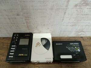  worth seeing!! carefuly selected portable cassette player summarize 3 point AIWA Aiwa HS-JX10 HS-PL10 SONY Sony WM-FX85 that time thing Junk 