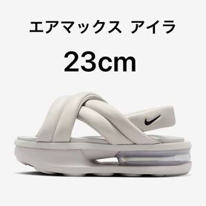 NIKE エアマックスアイラ サンダル