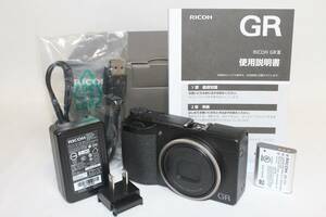 ■元箱入り■ RICOH GR III デジタルカメラ APS-Cサイズ大型CMOSセンサー搭載 (600-008)