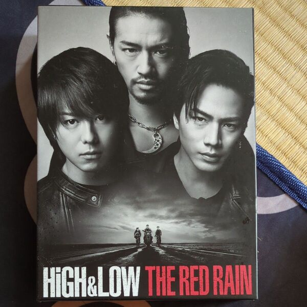 HiGH&LOW THE RED RAIN