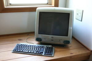 初代　iMac　ボンダイブルー