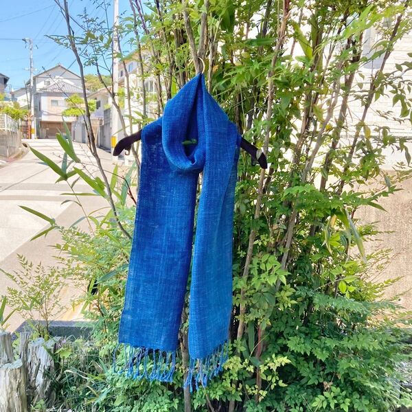 520 手織り　ストール　藍染　藍染め　草木染め　インディゴ 染め　機織り　手織　ナチュラル　さをり織り