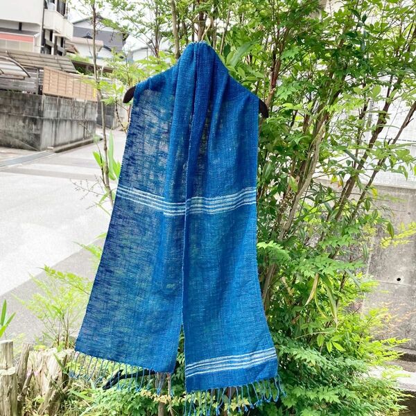 523 手織り　ストール　藍染　藍染め　草木染め　さをり織り　機織り　手織　インディゴ ナチュラル　