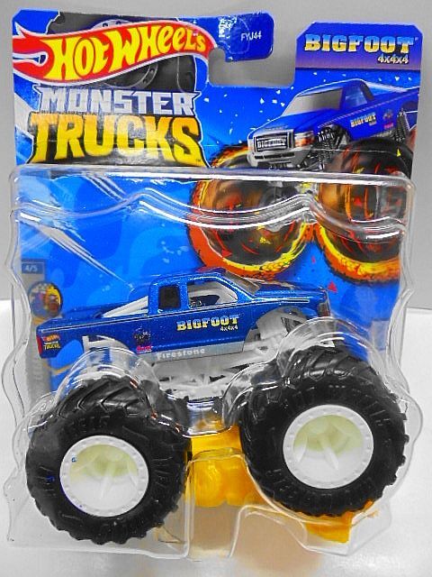 Amazon.co.jp: HW MONSTER TRUCKS レア チェイス モンスタートラック ビッグフット トレジャーハント Ms.BIGFOOT  CHASE T-HUNT PICKUP 4×4 4WD V8 : おもちゃ