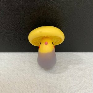 オカメキノコインコ(灰) 「カプセルコレクション キノコインコ」フィギュア★サイズ約３cm〈wz