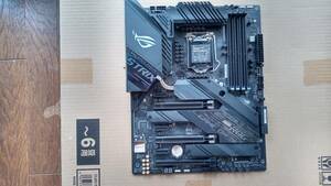 ASUS ROG Strix Z490-E Gaming Z490- WiFi 6 LGA 1200 ATX 　ジャンク