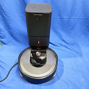 iRobot Roomba i7 robot vacuum cleaner junk 
