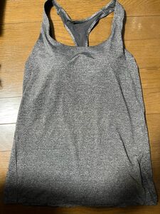 UNIQLO ブラトップ　Mサイズ