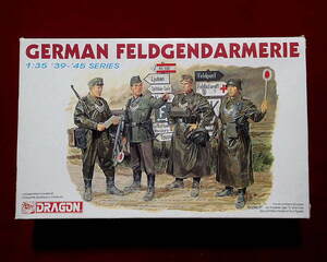 ★ドラゴン(6061) 1/35 ww2 ドイツ軍 野戦憲兵(4体入)/道標付(定形外300円他)