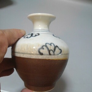  the first period Imari blue and white ceramics flower map iron sand sake bottle Edo the first period 