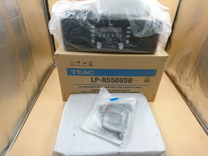 Y6-83 ▲ TEAC ターンテーブル/カセット付CDレコーダー LP- R550USB