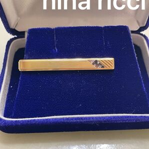 nina ricci タイピン