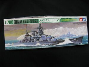 ★　　タミヤ　　1/700 　ドイツ巡洋戦艦　　シャルンホルスト　★