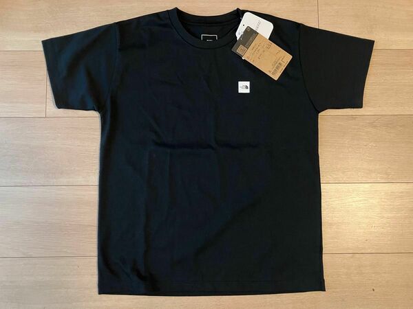 新品　タグ付き　ノースフェイス　Tシャツ　M ブラック　ロゴ　ワンポイント　黒