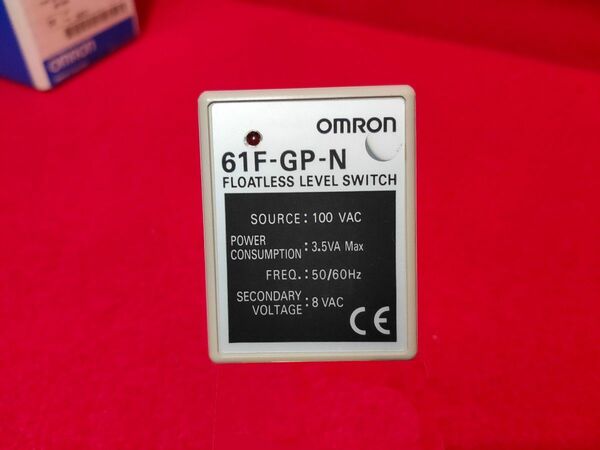 【新品未使用】オムロン フロートレスレベルセンサ 61F-GP-N