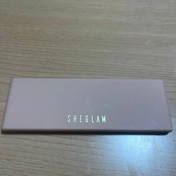 SHEGLAM バーガンディーパレット メイクアップ アイシャドウ 12色セット マット、サテン、メタリック、パール仕上げ