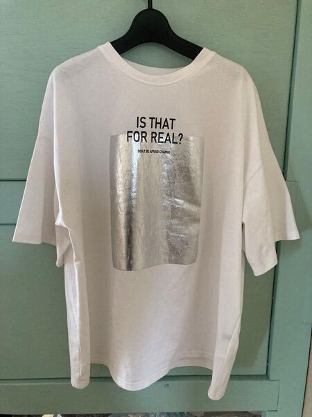 オーバーサイズ シルバープリント Tシャツ 半袖 ホワイト