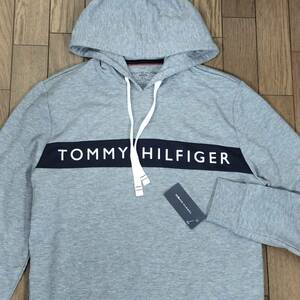 新品　TOMMY HILFIGER トミーヒルフィガー　スウェットパーカー　09T4034　グレー　M (日本のLサイズ相当)