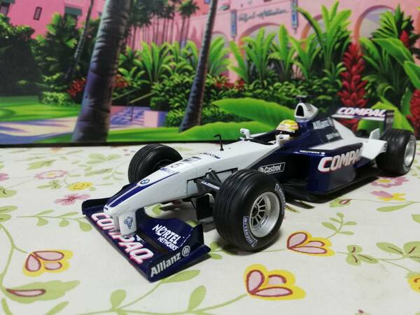 【ミニカー】ウィリアムズF1 TEAM FW22　1/24スケール　ホットウィール GRAND PRIX