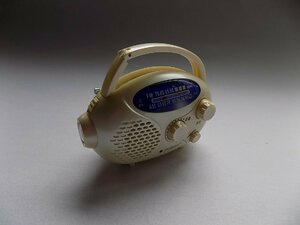 KOBAN 手動式ライト付きFM/AMラジオ　３電源充電たまご　SP-110 BL/mo-K-58-5510/安い/きれい/可愛い/アナログ変調/AM放送/中波/FM放送