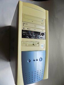 自作デスクトップパソコン/mo-10031/安い/縦型/タワー/ミニタワー/マイクロタワー/CRTディスプレイ/マイクロプロセッサ/1981年/PC/AT互換機