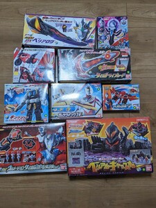 ウルトラマン　仮面ライダー　まとめ売り　DXベリアロク　タイガ　オーブ　仮面ライダーギーツ