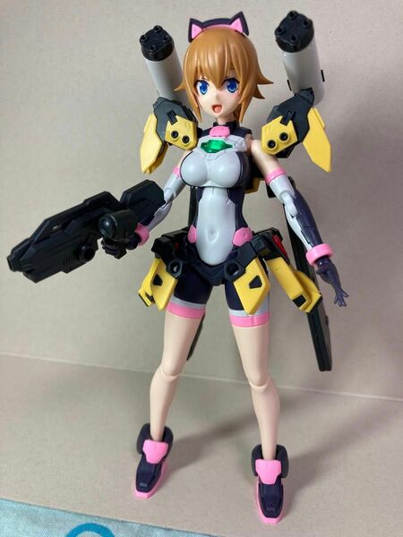 ガンプラ　あばたーふみな　パチ組み完成品　組立済み　 HG ジャンク　ガンダム 