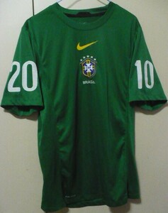 レア物　NIKE【ナイキジャパン(株)】製2010ブラジル代表半袖練習着(プラクティス)シャツ　S　緑×黄色(カナリア)