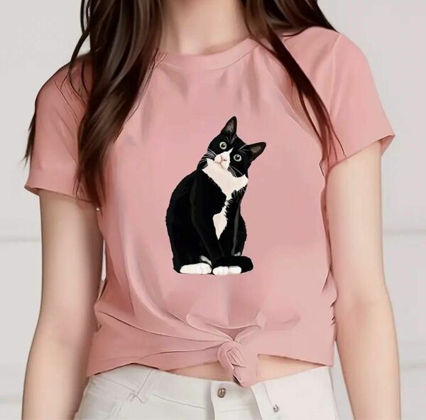 ハチワレ猫ちゃん　半袖Tシャツ　ピンク　猫柄