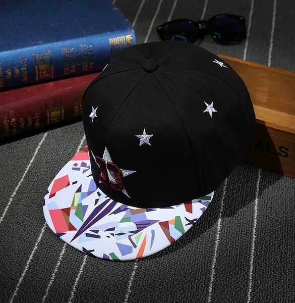 【割引ＯＫ♪】キャップ　韓国　ヒップホップ　ブラック　ストリート系　帽子
