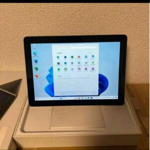 Microsoft Surface Go / Model:1824 CPU: Pentium 4415Y/ メモリー8GB