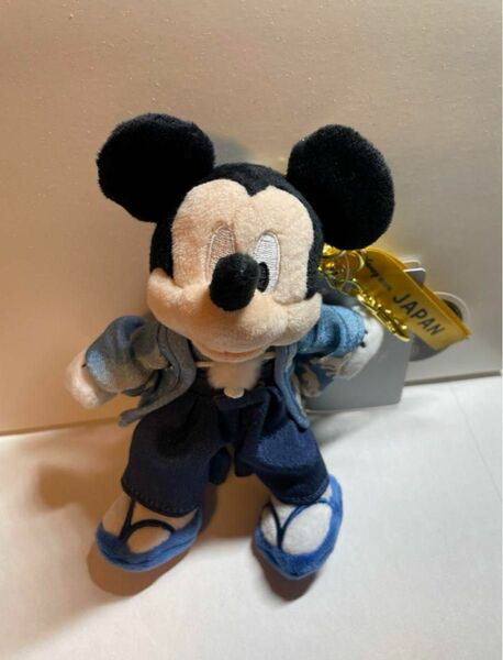 日本限定　ミッキーマウス　着物フィギュア　ディズニーストア公式