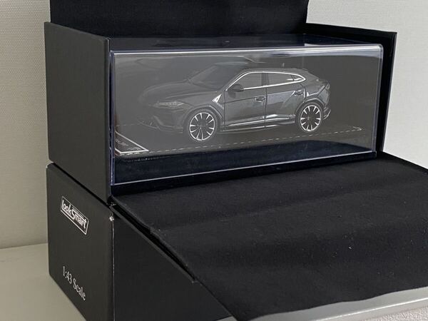 ★送料込み★ルックスマート 1/43 ランボルギーニ ウルス 美品 Grigio lynx(グリジオリンクス) グレー Look Smart LAMBORGHINI Urus 2017