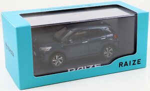 S♪中古品♪ミニカー 『TOYOTA RAIZE (レーザーブルー クリスタルシャイン)』 レッグス 1/30スケール ダイキャスト製 ※外箱にやや変色あり