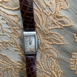 1940年代 アンティークMOVADO レディース腕時計