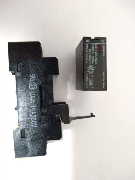 オムロン SSR G3R-OA202SZN ソケット 03Y7CX 10個セット
