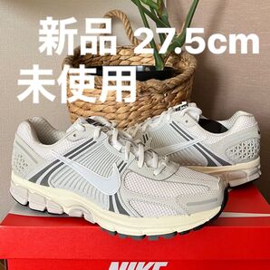 Nike Zoom Vomero 5 Platinum Tint スニーカー