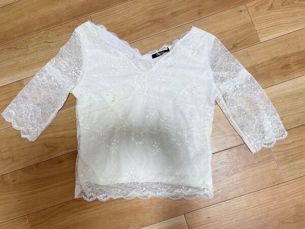 SUREVE レース トップス ホワイト シースルー ショート丈