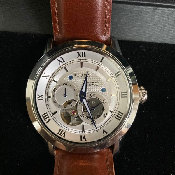 Bulova オープンハート　自動巻き 腕時計 裏スケ 稼働品 スケルトン 革ベルト