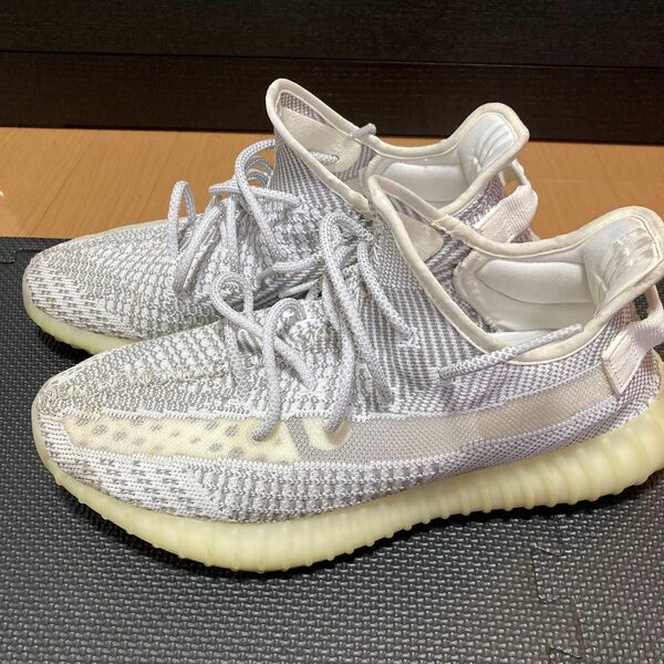 Adidas Yeezy Boost 350 v2 イージーブースト アディダス スタティック