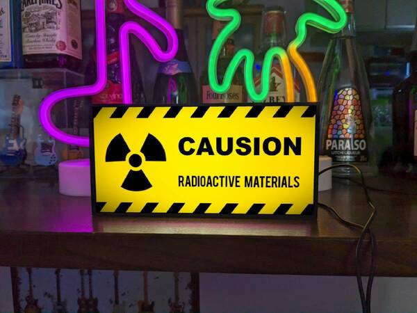 CAUSION 放射能 放射線 核爆発 UFO SF映画 注意 危険 警告 サイン ランプ 照明 看板 置物 アメリカン雑貨 ライトBOX 電飾看板 電光看板