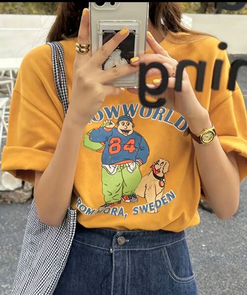 漫画のフィギュアと子犬のプリントクルーネックTシャツ、春と夏用のカジュアルな半袖Tシャツ レディース服