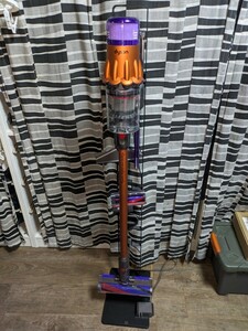  stand + accessory attaching Dyson SV18 Cyclone cordless cleaner 