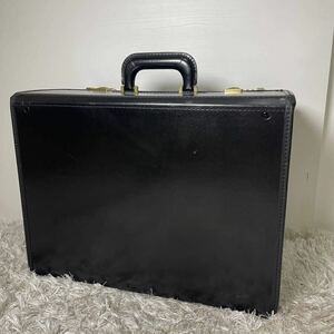 1 jpy super rare (JAL × amiet × ACE) flight bag suitcase amietamieto Pilot attache case black key attaching ACE company manufactured 
