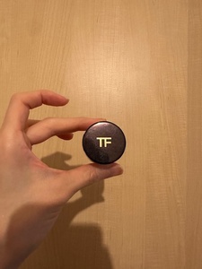 TOM FORD　トム フォード ビューティ　アイシャドウ　クリーム カラー フォー アイズ　グリッター　ラメ