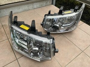 ミツビシ　デリカD5 ヘッドライト　KOITO HID 左右セット ヘッドランプ CV5W CV2W 左右 