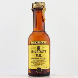【全国送料無料】Seagram's V.O. 6years old CANADIAN WHISKY 1966 約40度 1/10PINT=約48ml【シーグラム VO 6年 カナディアン】
