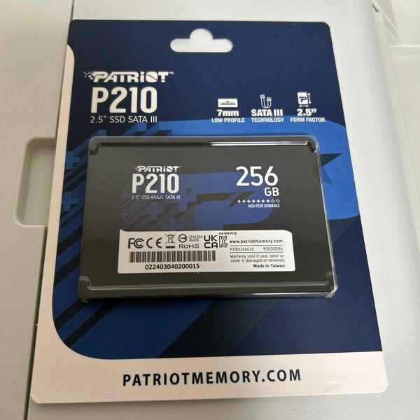 Patriot Memory P210 256GB SATA3 内蔵型SSD 6Gb/s 2.5インチ 7mm