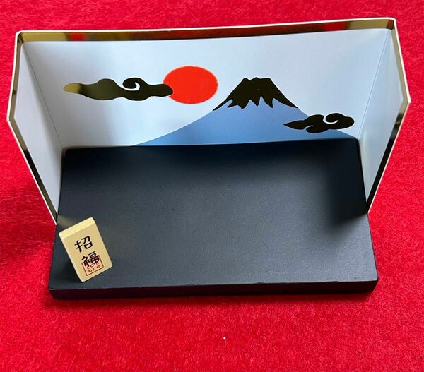 concombre　コンコンブル　置物　お正月の台座　富士山