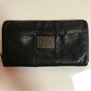 DIESEL ラウンドファスナー長財布　ブラック レザー 革　メンズ　ブランド